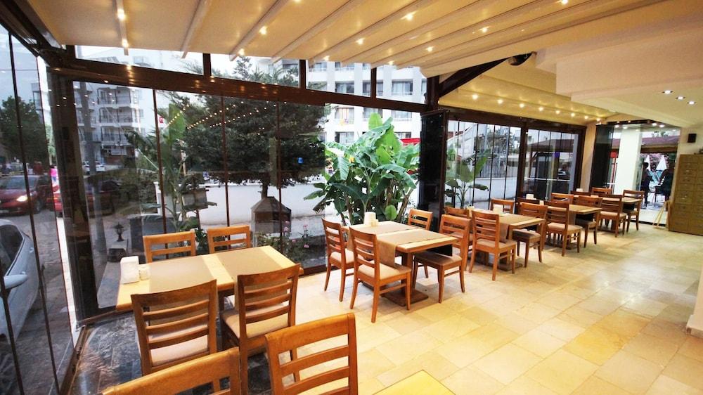 Delta Hotel Дидим Екстериор снимка